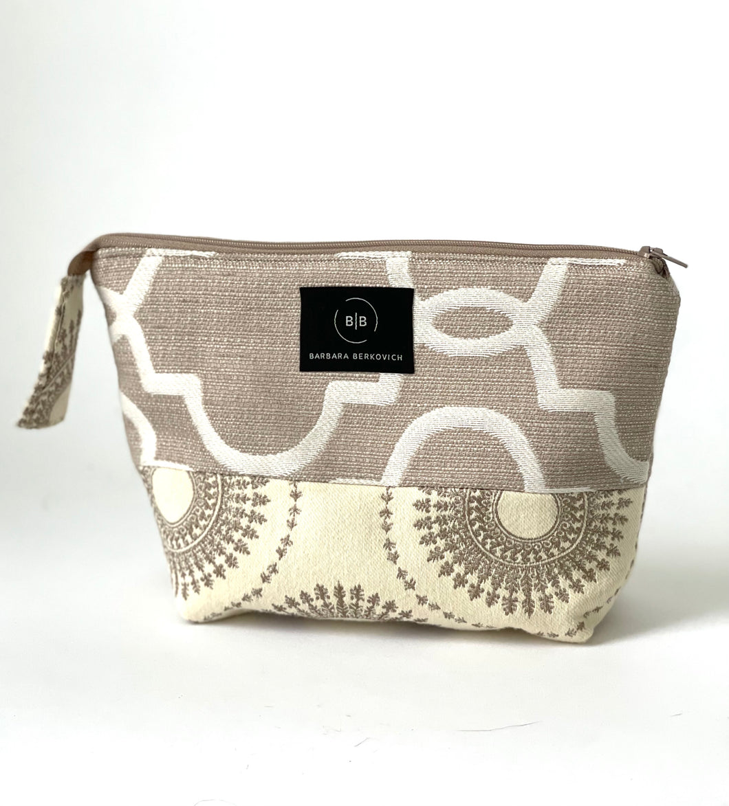 Pouch #030